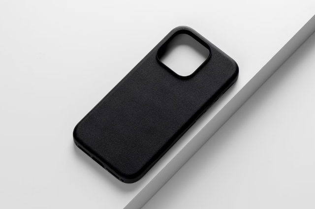 Funda iPhone 15 Pro Nomad Modern Leather Case